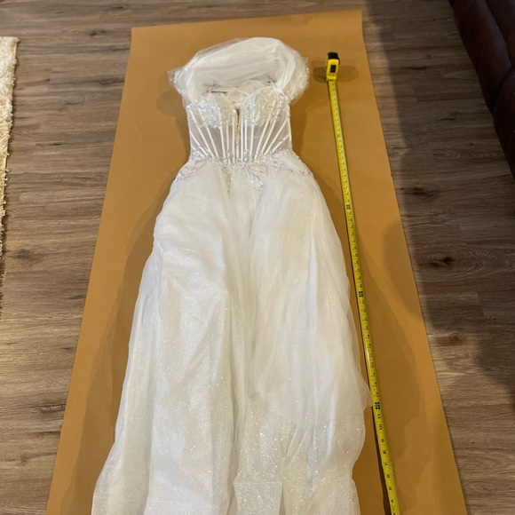 Angela & Alison Prom Dress, Style 21009 White, Size 10 - Picture 7 of 7